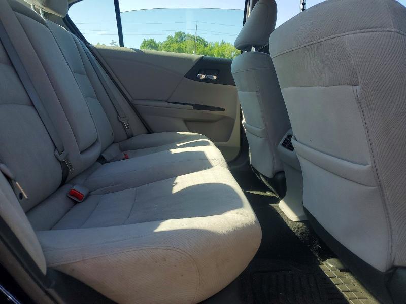 Photo 10 from auction – 2015 HONDA ACCORD with VIN 1HGCR2F72FA015493