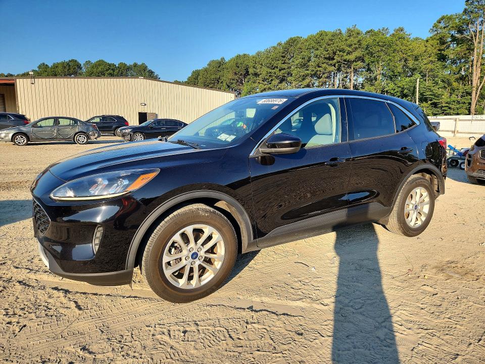 FORD ESCAPE 2020 with VIN 1FMCU9G61LUA44498 - Photo from auction