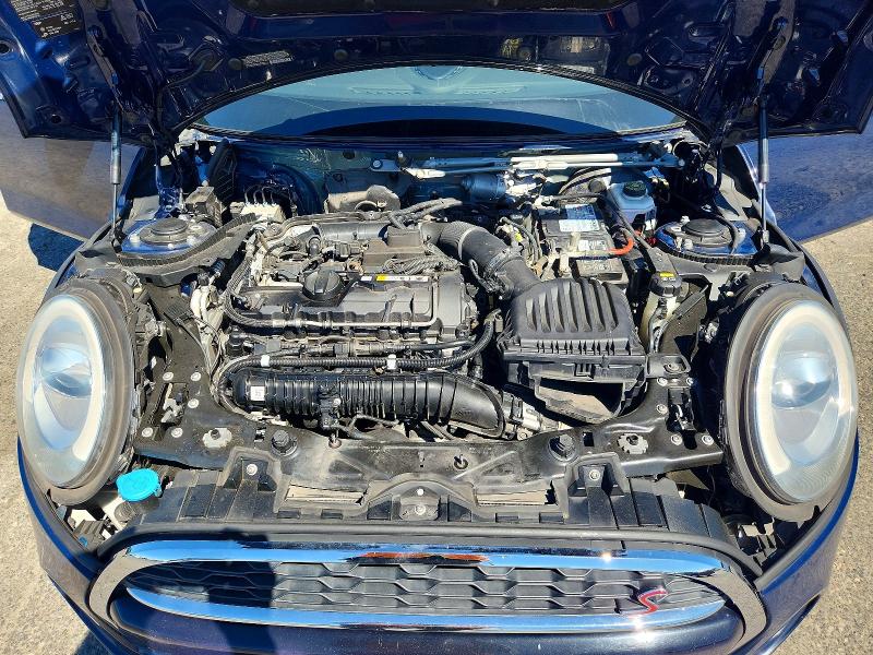 Photo 11 from auction – 2015 MINI COOPER with VIN WMWXU3C55F2B57127