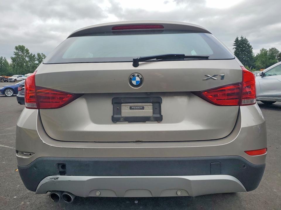 Photo 6 from auction – 2015 BMW X1 with VIN WBAVL1C52FVY39702