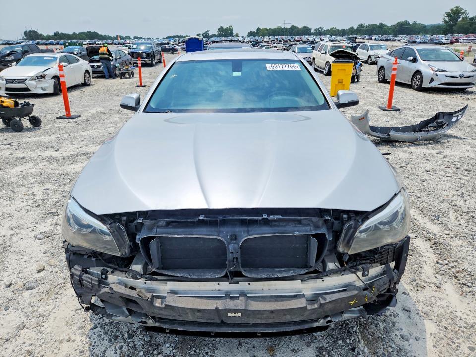Фото 5 с аукциона – 2015 BMW 528 с VIN WBA5A5C53FD518755