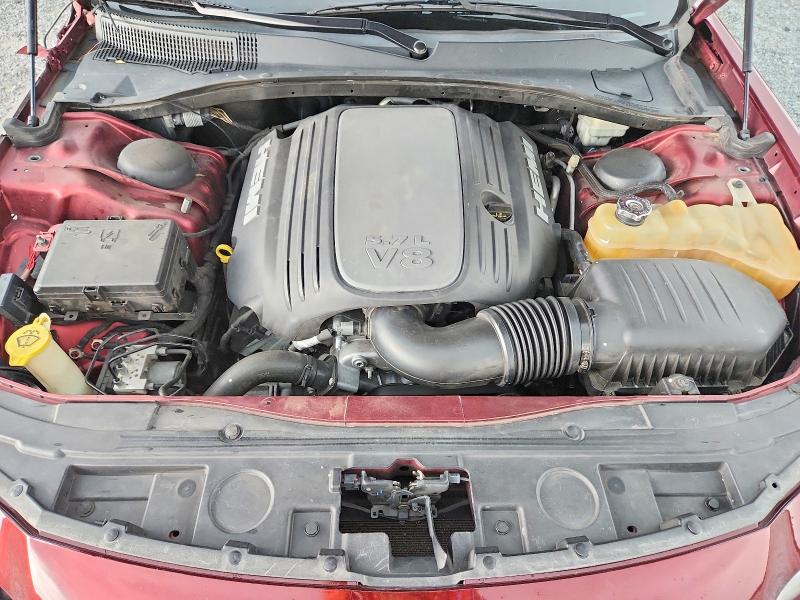 Photo 11 from auction – 2015 CHRYSLER 300C with VIN 2C3CCAET2FH900324