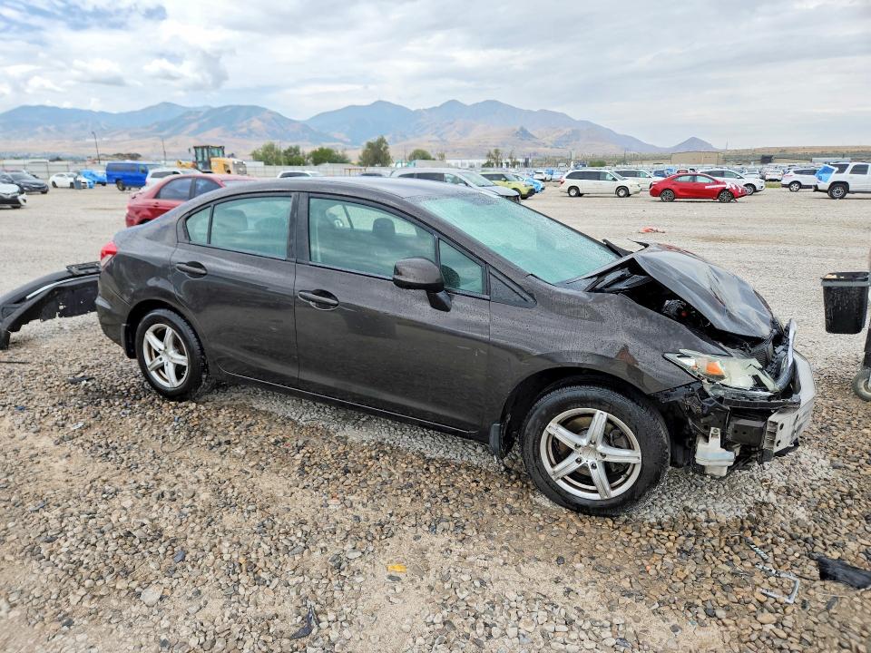 Photo 4 from auction – 2013 HONDA CIVIC with VIN 19XFB2F52DE208459