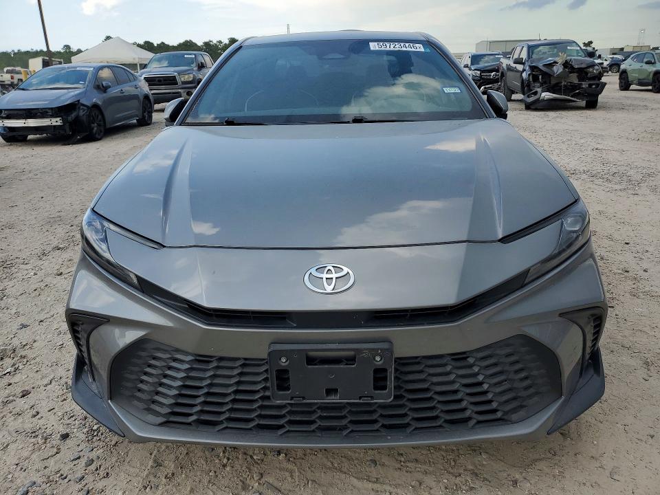 Photo 5 from auction – 2026 TOYOTA CAMRY with VIN 4T1DAACKXTU673405