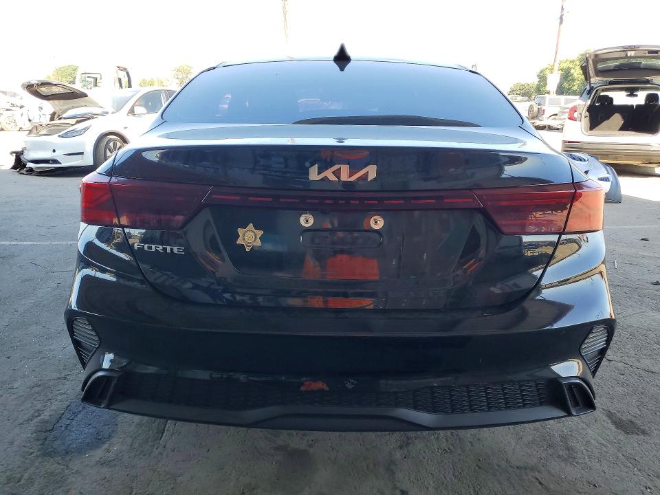 Photo 6 from auction – 2022 KIA FORTE with VIN 3KPF24AD4NE463142