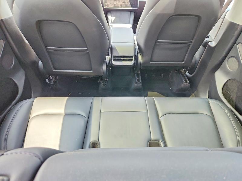 Photo 10 from auction – 2022 TESLA MODEL Y with VIN 7SAYGDEE5NA022272