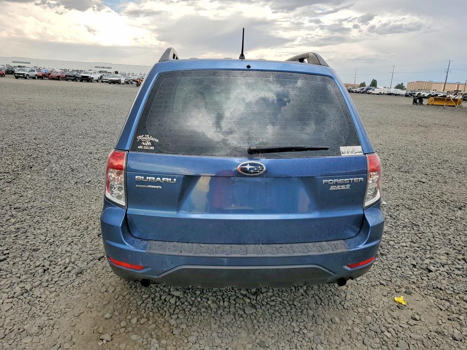 Photo 6 from auction – 2012 SUBARU FORESTER with VIN JF2SHABC8CH418070