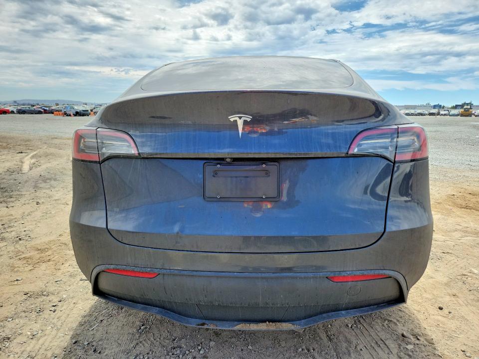 Photo 6 from auction – 2025 TESLA MODEL Y with VIN 7SAYGDED5SF317765