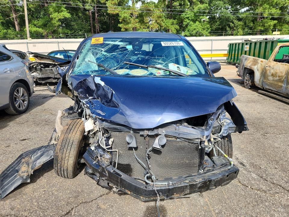 Photo 5 from auction – 2018 TOYOTA SIENNA with VIN 5TDKZ3DC4JS942667