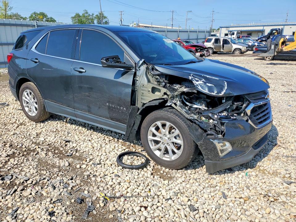 Photo 4 from auction – 2020 CHEVROLET EQUINOX with VIN 2GNAXJEV4L6148634