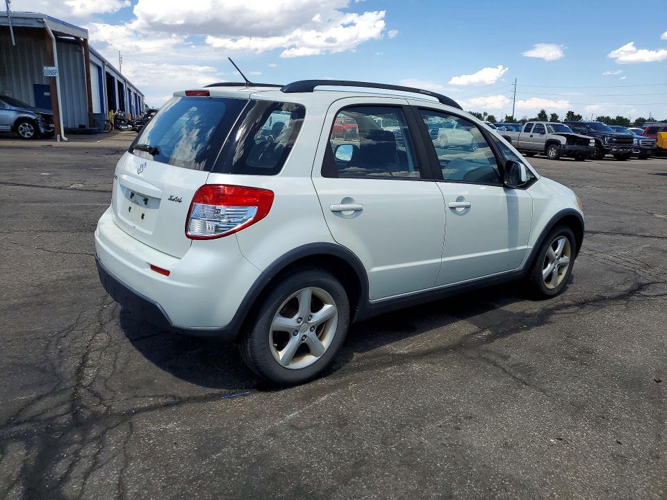 Photo 3 from auction – 2009 SUZUKI SX4 with VIN JS2YA413096201610