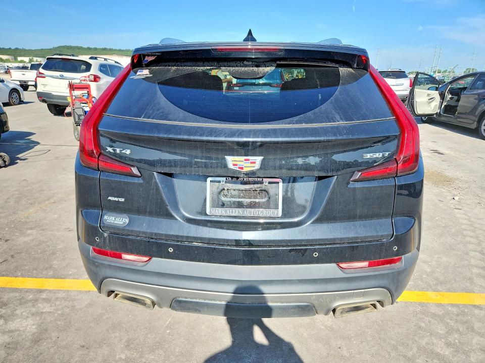Photo 6 from auction – 2020 CADILLAC XT4 with VIN 1GYFZDR45LF132633