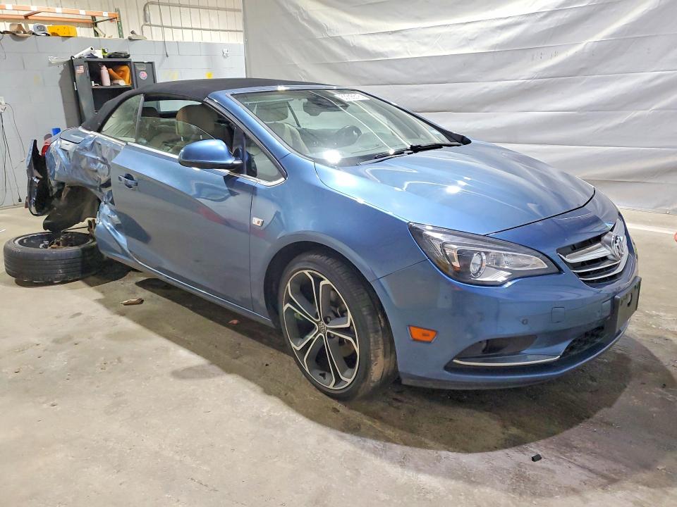 Photo 4 from auction – 2017 BUICK CASCADA with VIN W04WH3N5XHG166015