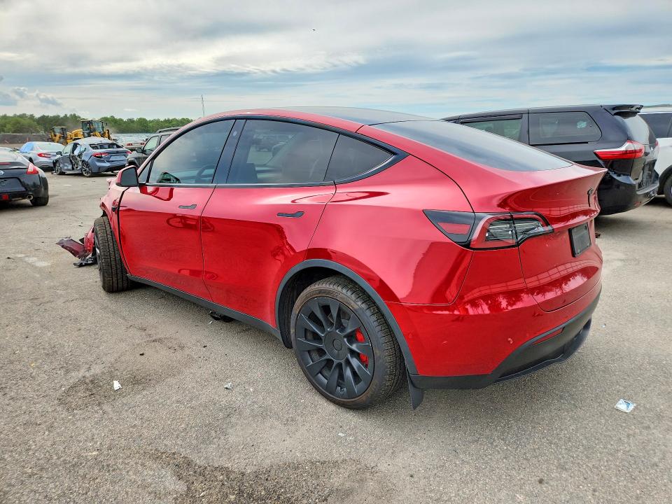 Photo 2 from auction – 2022 TESLA MODEL Y with VIN 7SAYGDEE7NF342566