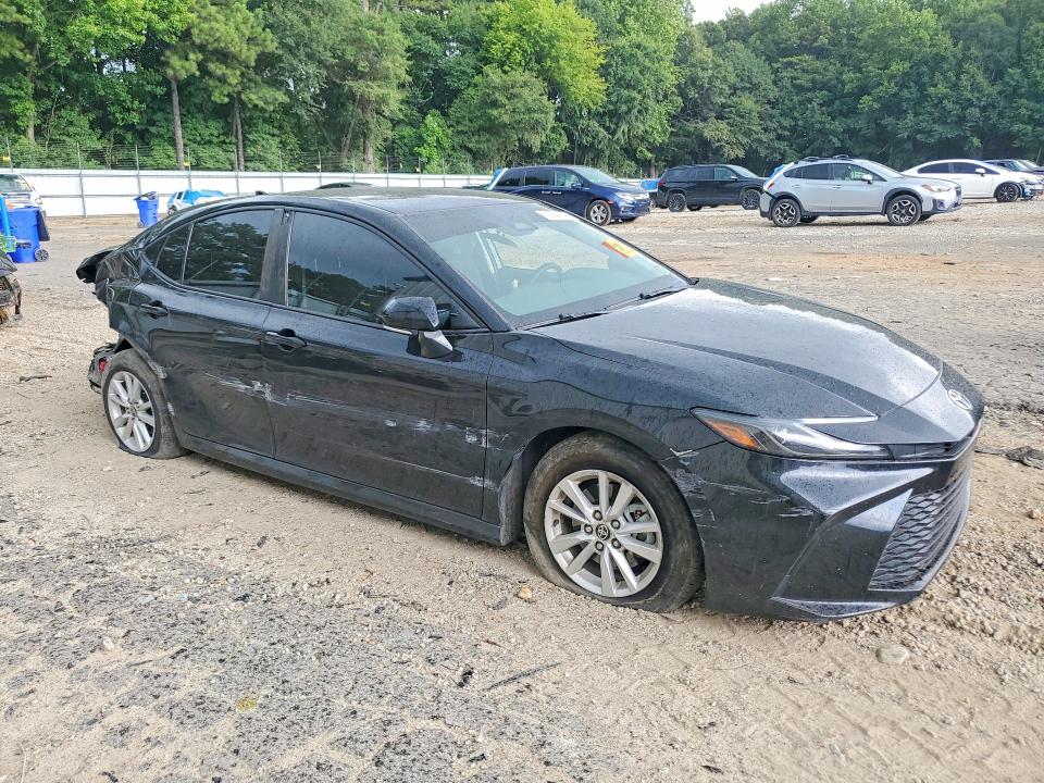 Photo 4 from auction – 2025 TOYOTA CAMRY with VIN 4T1DAACK0SU002856