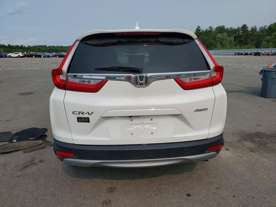 Photo 6 from auction – 2019 HONDA CR-V with VIN 2HKRW2H51KH672639