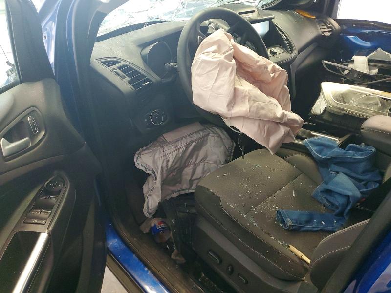 Photo 8 from auction – 2017 FORD ESCAPE with VIN 1FMCU9G96HUD06503