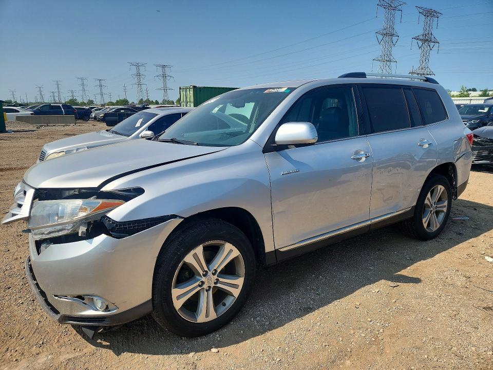 TOYOTA HIGHLANDER 2013 with VIN 5TDDK3EH0DS200990 - Photo from auction