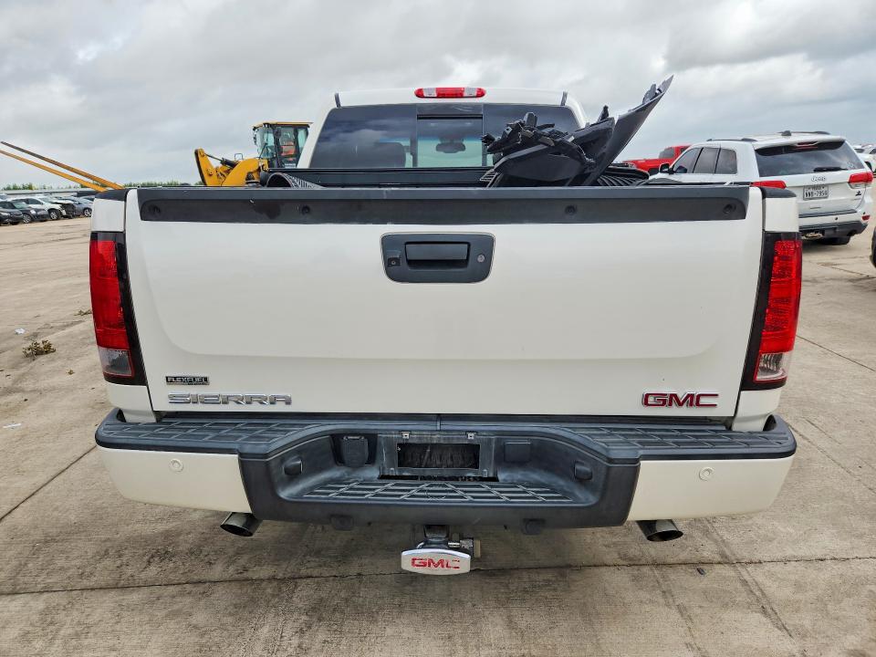 Photo 6 from auction – 2011 GMC SIERRA with VIN 3GTP2XE21BG182494