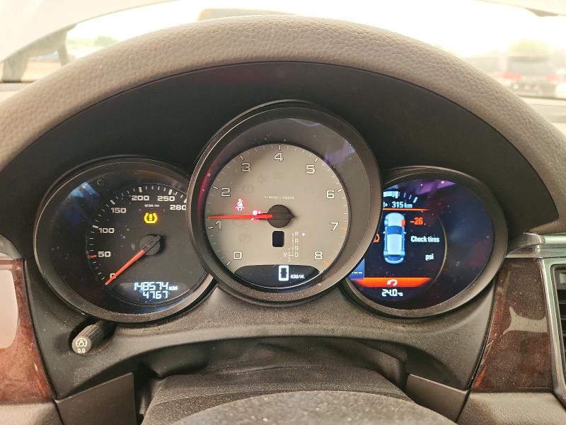 Photo 9 from auction – 2015 PORSCHE MACAN with VIN WP1AB2A57FLB70947