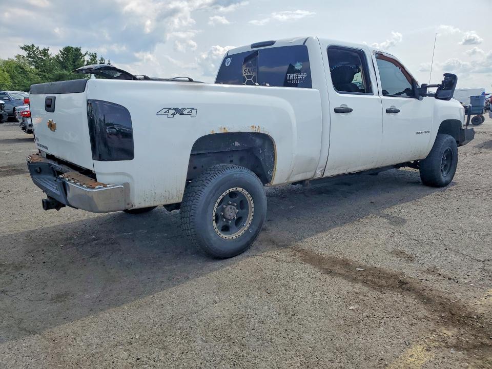 Photo 3 from auction – 2008 CHEVROLET SILVERADO with VIN 1GCHK23638F177000