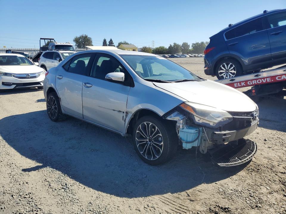 Photo 4 from auction – 2016 TOYOTA COROLLA with VIN 5YFBURHE2GP533016