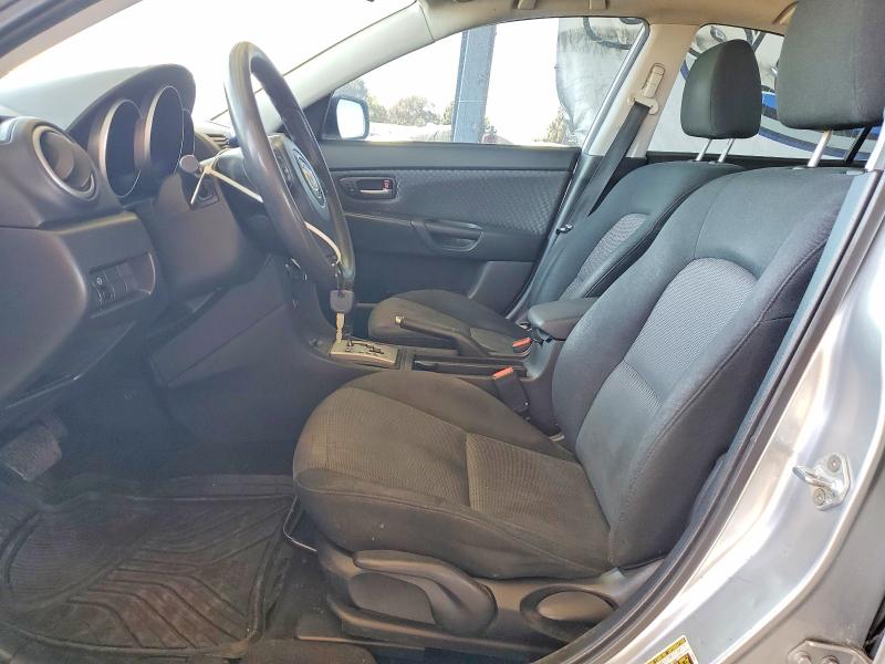 Photo 7 from auction – 2007 MAZDA 3 with VIN JM1BK12F271674052