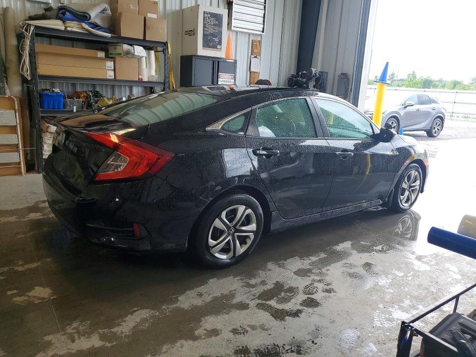Photo 3 from auction – 2018 HONDA CIVIC with VIN 2HGFC2F58JH000486