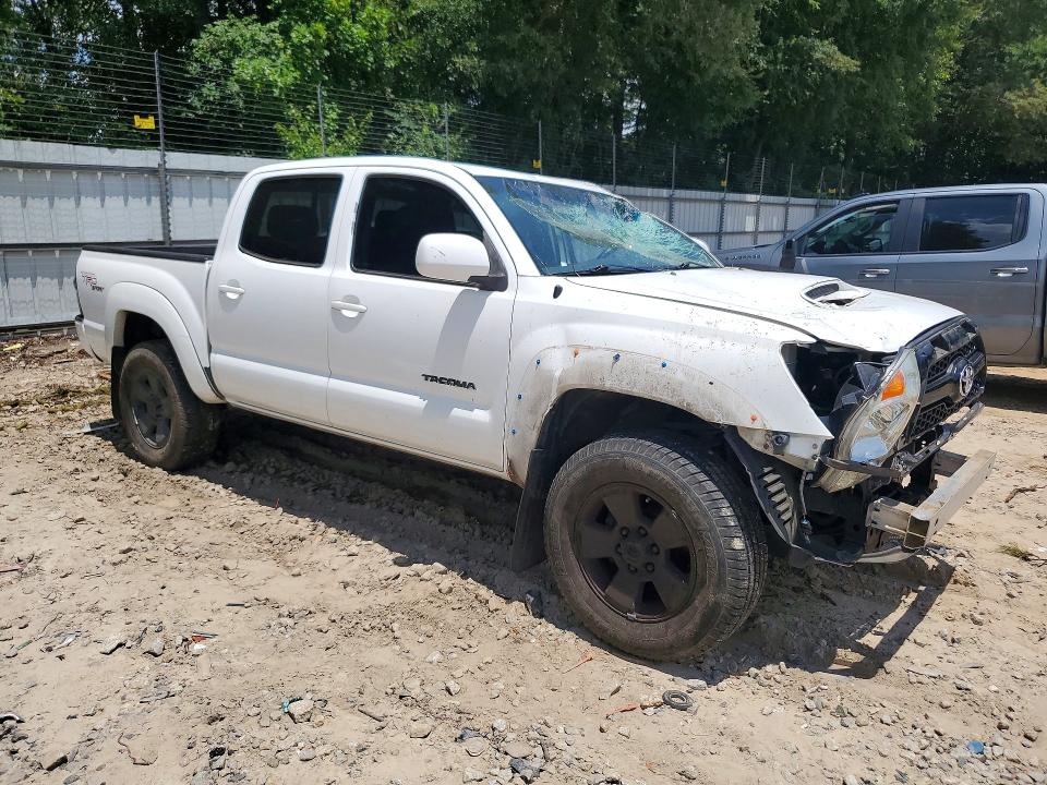 Photo 4 from auction – 2011 TOYOTA TACOMA with VIN 3TMJU4GN0BM112900