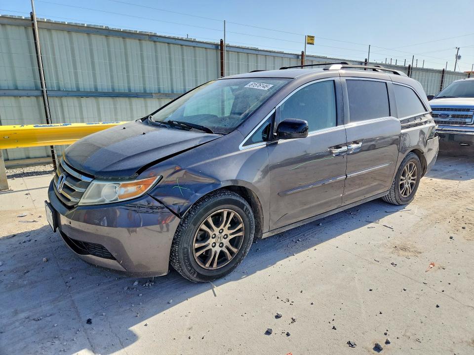 HONDA ODYSSEY 2011 with VIN 5FNRL5H65BB090013 - Photo from auction