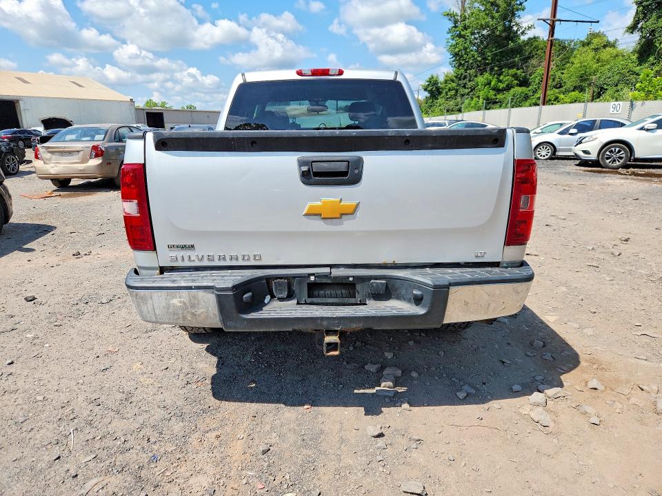 Photo 6 from auction – 2011 CHEVROLET SILVERADO with VIN 1GCPKSE38BF129031