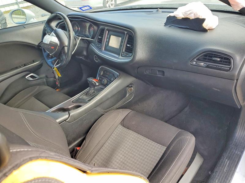 Photo 8 from auction – 2015 DODGE CHALLENGER with VIN 2C3CDZAT6FH703545