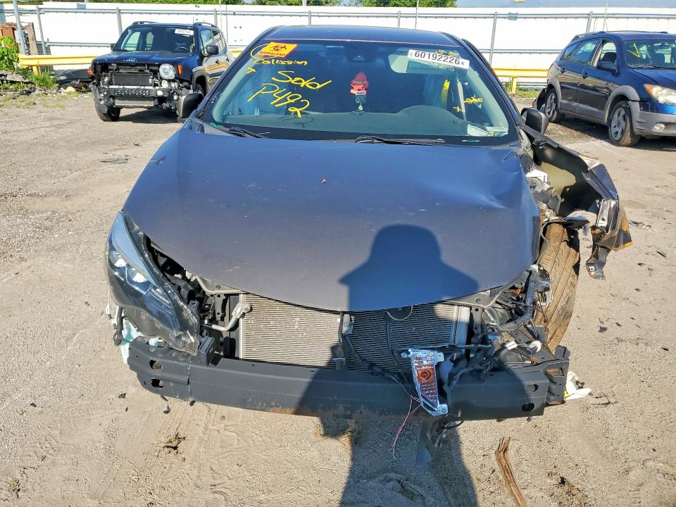 Photo 5 from auction – 2018 TOYOTA COROLLA with VIN 2T1BURHE9JC977047