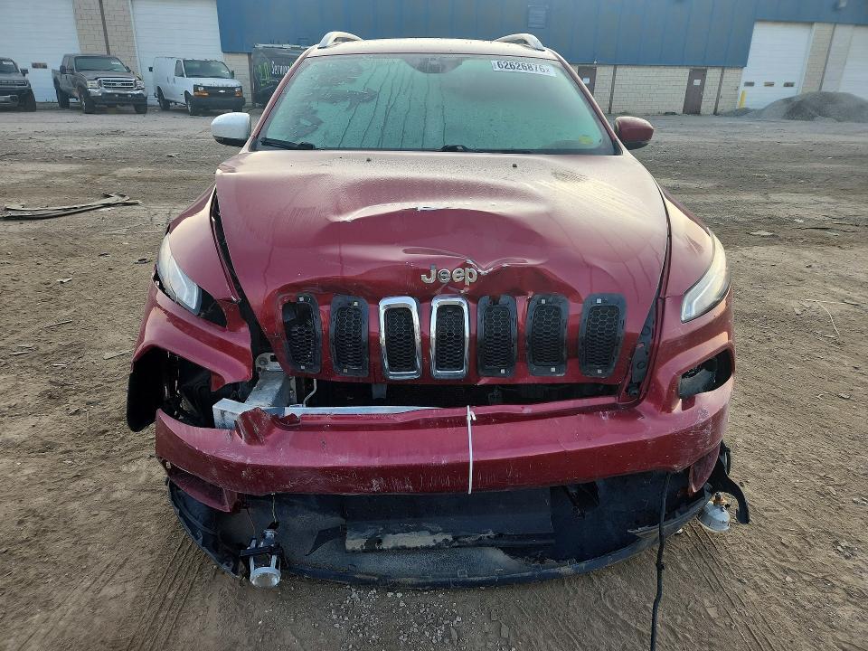 Photo 5 from auction – 2016 JEEP CHEROKEE with VIN 1C4PJLCB3GW376807