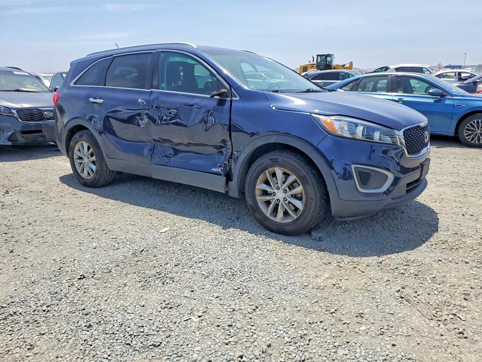 Photo 4 from auction – 2018 KIA SORENTO with VIN 5XYPGDA52JG372625