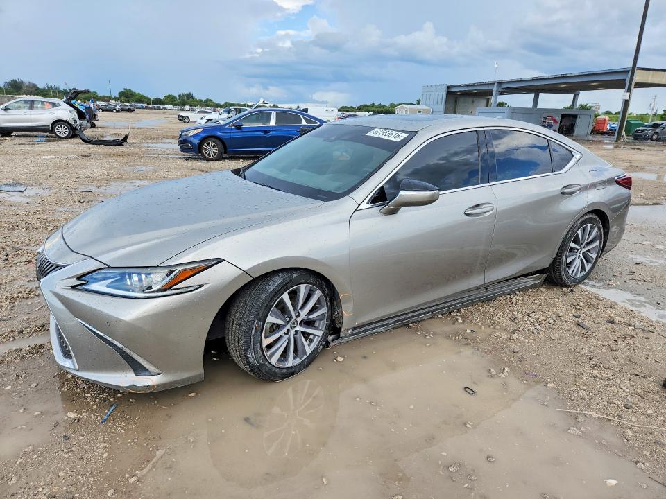 LEXUS ES 350 2021 with VIN 58ADZ1B17MU089023 - Photo from auction