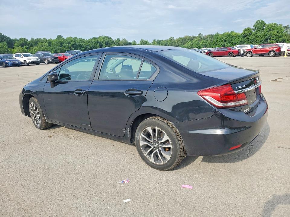 Photo 2 from auction – 2015 HONDA CIVIC with VIN 19XFB2F83FE202537