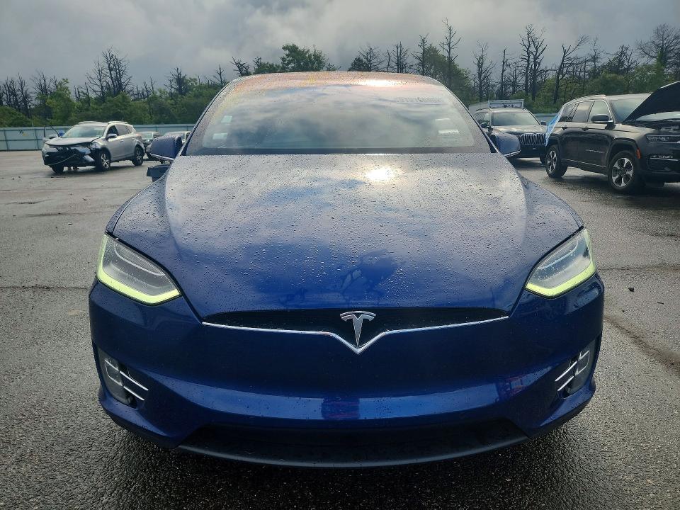 Photo 5 from auction – 2017 TESLA MODEL X with VIN 5YJXCBE40HF075999