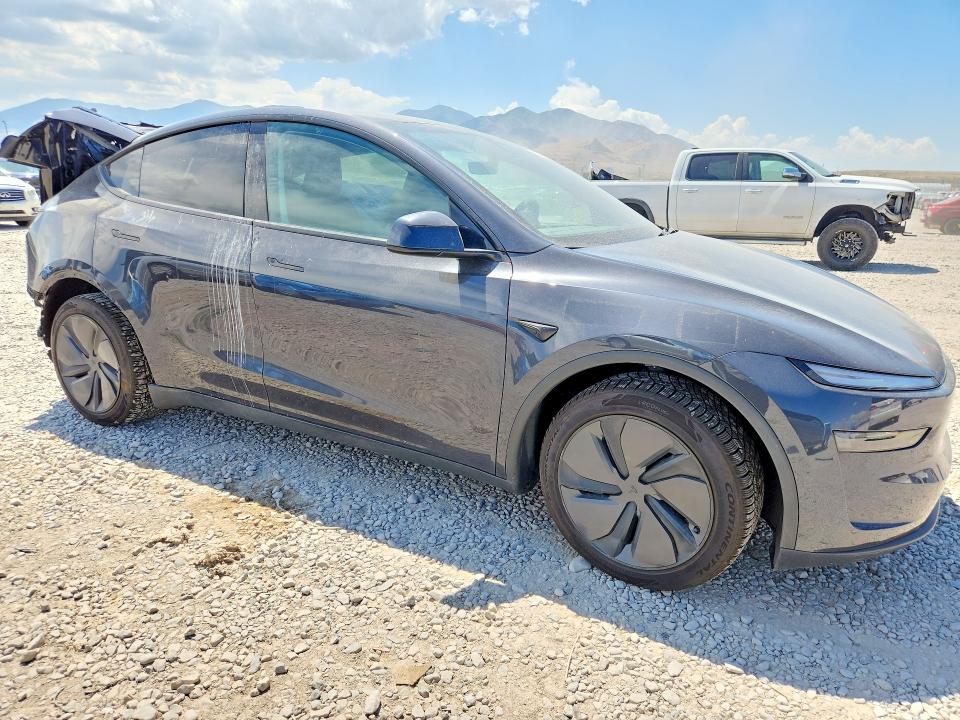 Photo 4 from auction – 2026 TESLA MODEL Y with VIN 7SAYGDEE0TF440707