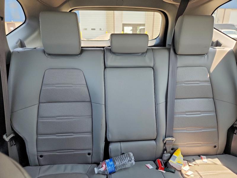 Photo 10 from auction – 2017 HONDA CR-V with VIN 2HKRW2H87HH621472