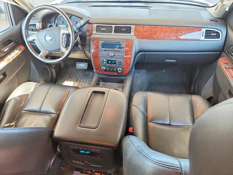 Photo 8 from auction – 2013 CHEVROLET TAHOE with VIN 1GNSKBE08DR345437