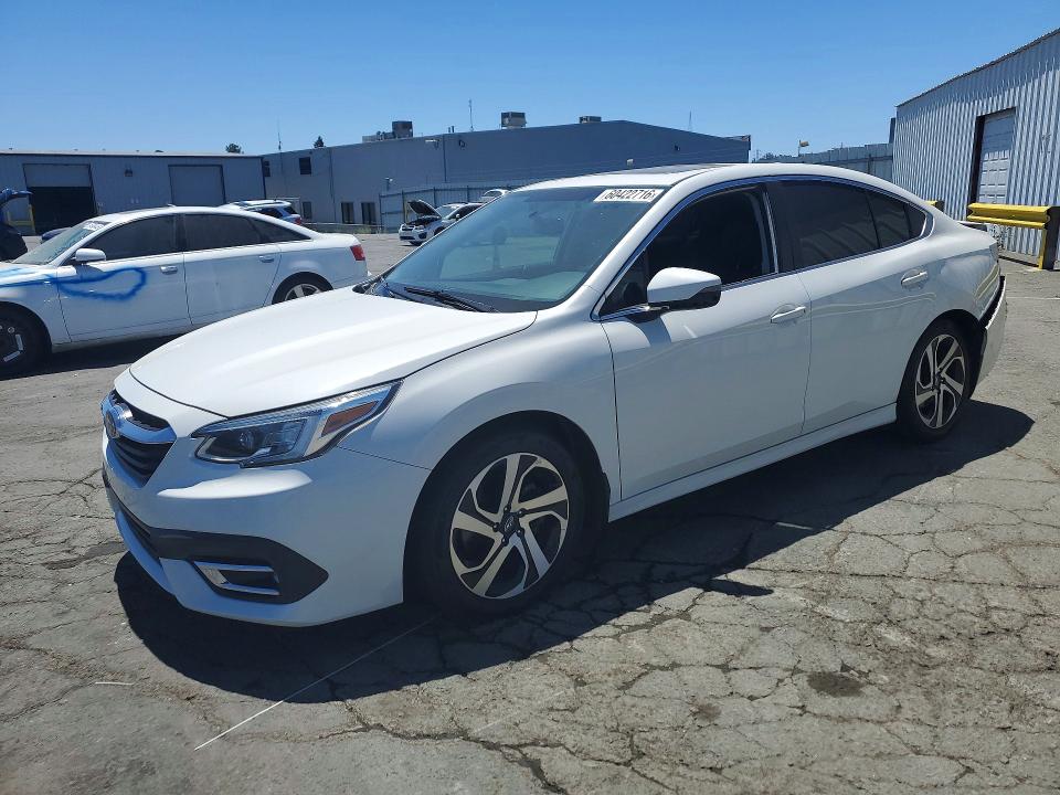 SUBARU LEGACY 2020 with VIN 4S3BWAN62L3030520 - Photo from auction