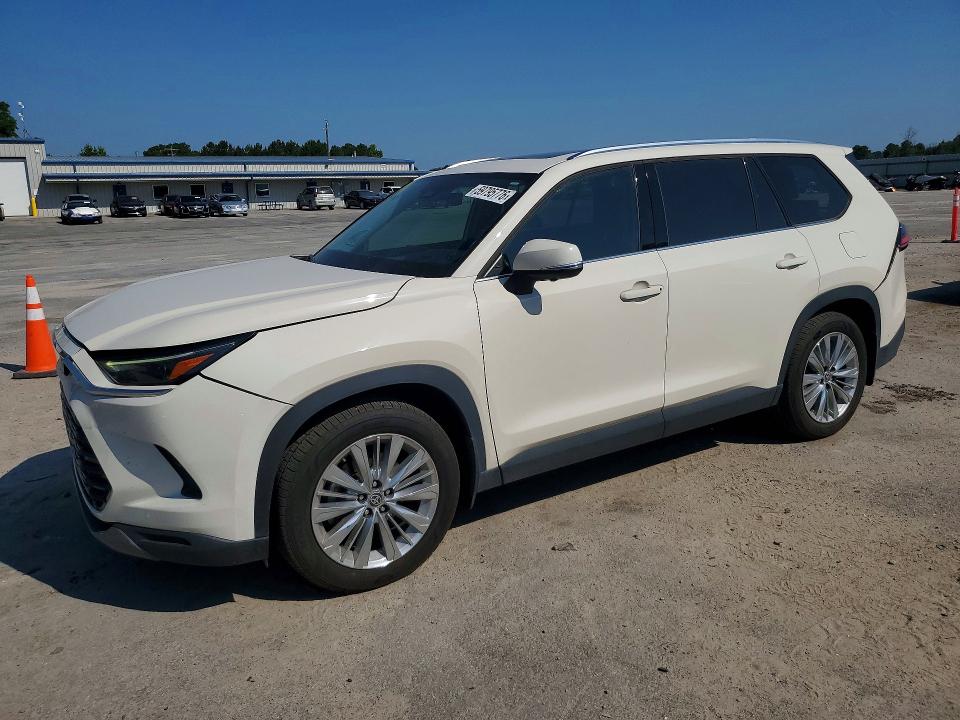 2024 TOYOTA GRAND HIGHLANDER - Търг №59795776