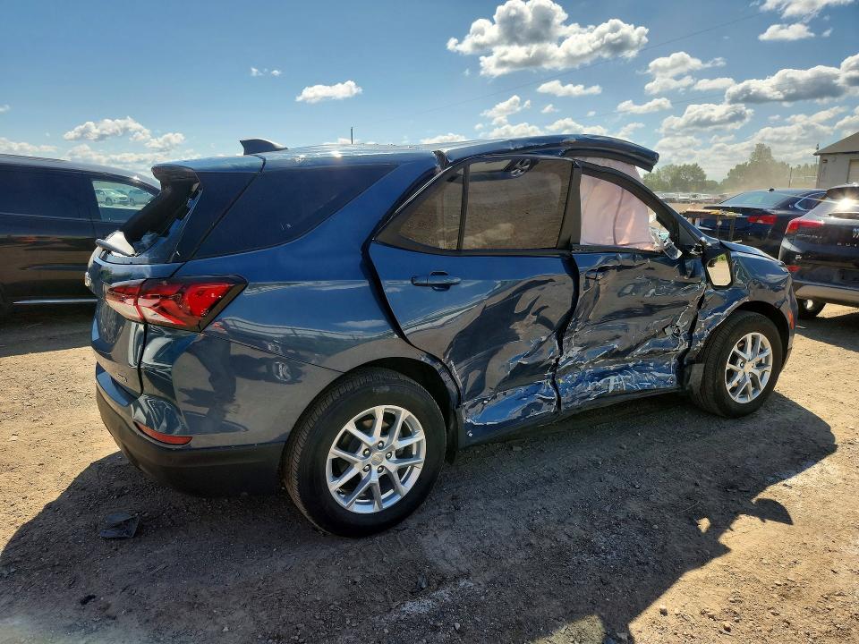 Photo 3 from auction – 2024 CHEVROLET EQUINOX with VIN 3GNAXSEG1RL209174