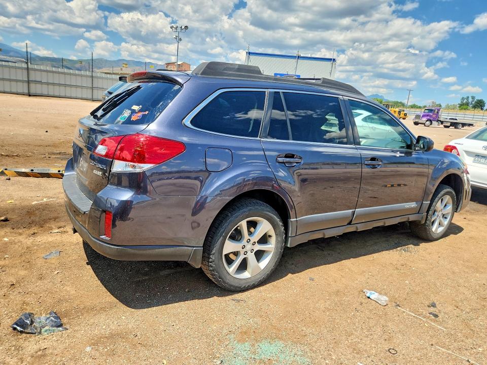 Photo 3 from auction – 2013 SUBARU OUTBACK with VIN 4S4BRBCC2D3294145