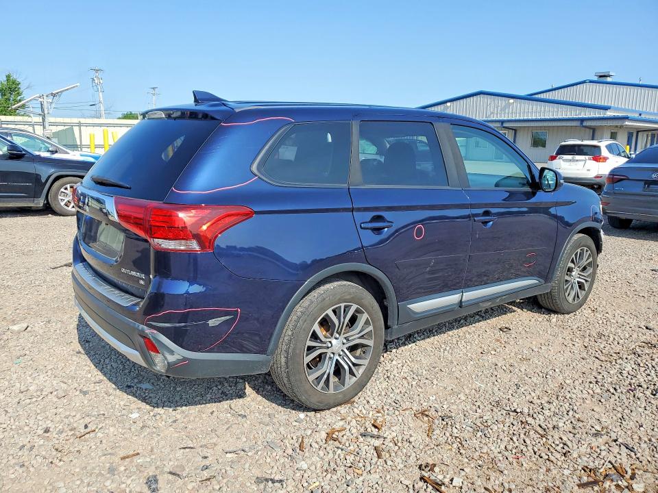 Photo 3 from auction – 2017 MITSUBISHI OUTLANDER with VIN JA4AZ3A31HZ031358