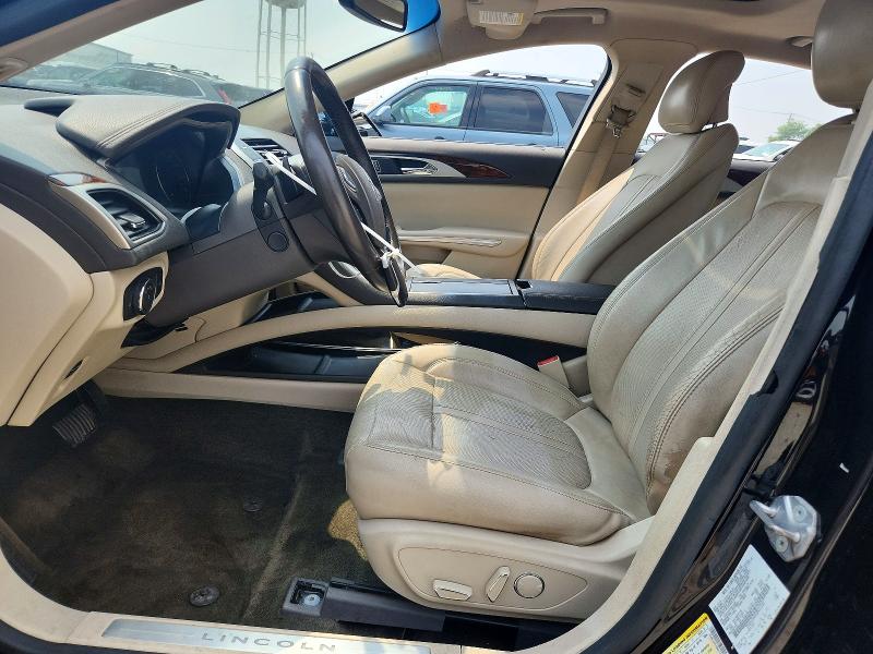 Photo 7 from auction – 2016 LINCOLN MKZ with VIN 3LN6L2J91GR611588