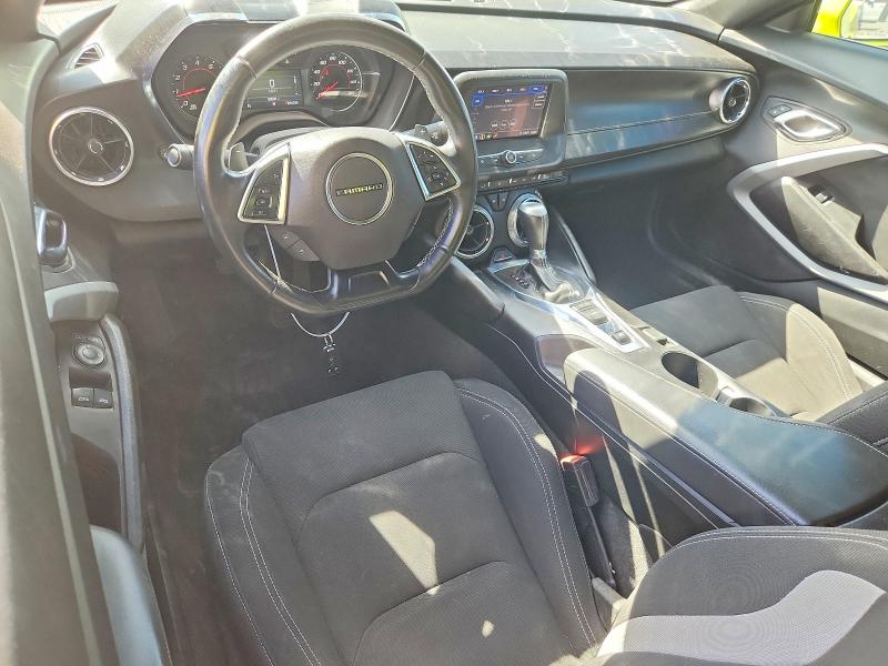 Photo 8 from auction – 2021 CHEVROLET CAMARO with VIN 1G1FB1RX8M0102431