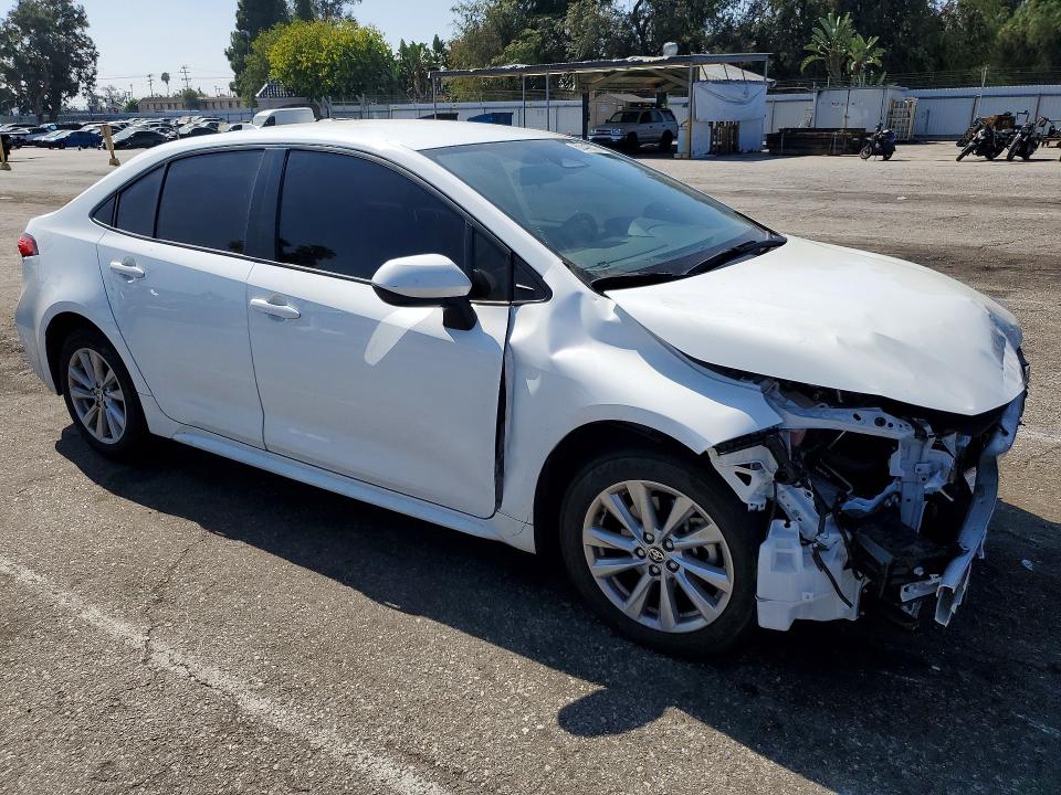 Photo 4 from auction – 2024 TOYOTA COROLLA with VIN JTDB4MEE1R3020326