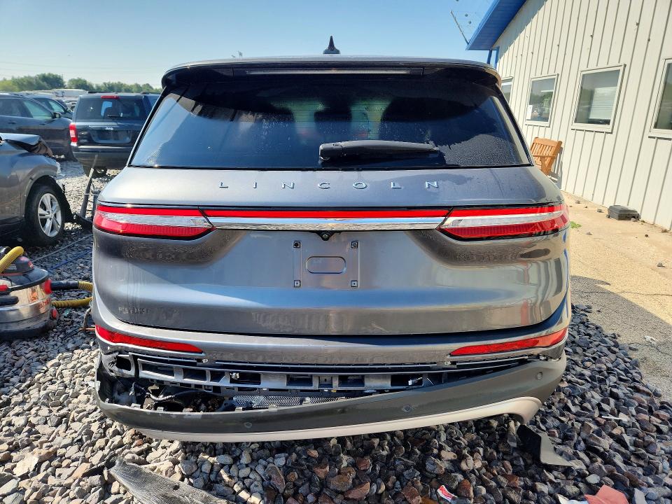 Photo 6 from auction – 2021 LINCOLN CORSAIR with VIN 5LMCJ1C90MUL04902